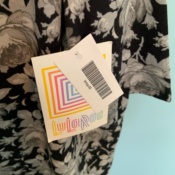 LuLaRoe Irma high low floral black and white shirt - Picture 11 of 12
